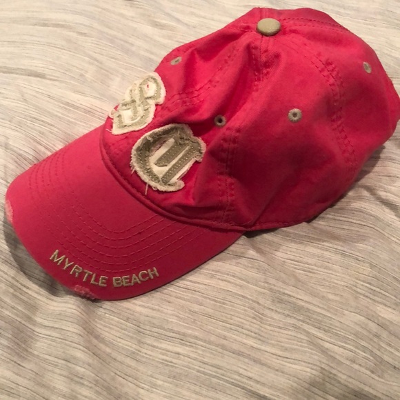 Woman’s hat - Picture 2 of 3